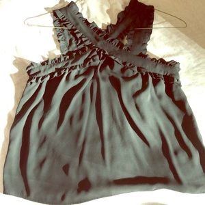 Cross strap shell top